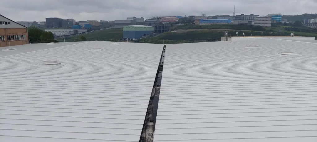 Hadımköy Fabrika Trapez Çatı çatı uygulaması