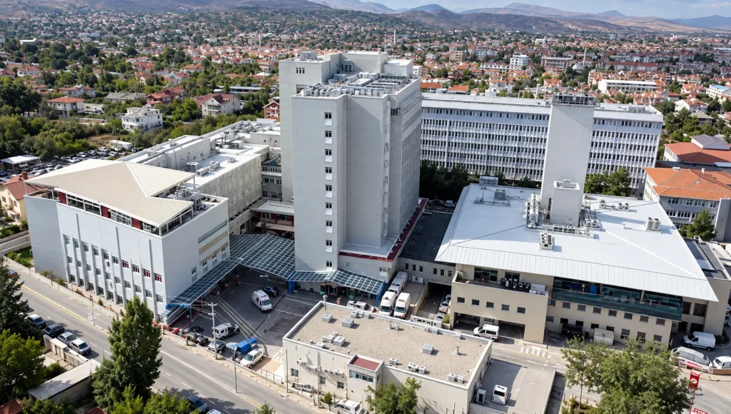 Konya Meram Eğitim ve Araştırma Hastanesi çatı uygulaması